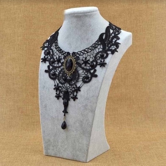 🎁🌹 Lace Beaded Choker 🌹🎁❗️❗️❗️ - Picture 2 of 5